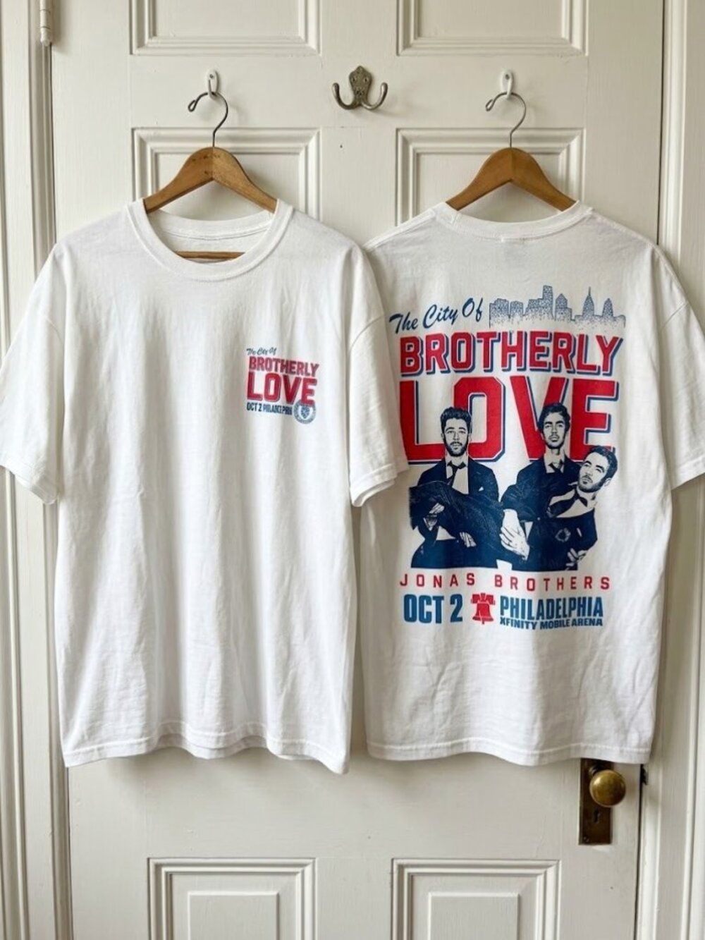 Jonas Brothers Burning Up All Over Again Philadelphia PA City T-shirt